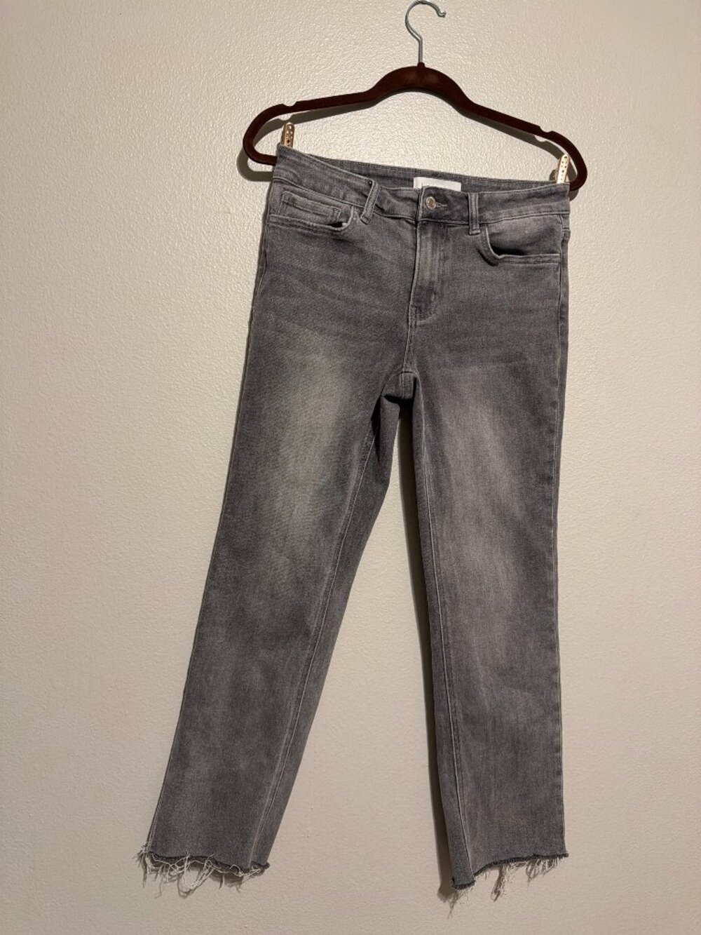 Vervet Gray Mid Rise Straight Crop Jeans Raw Frayed Hem